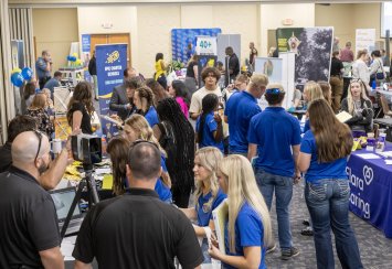 SE Career Services welcomes 32 businesses to campus for All Majors Career Fair Thumbnail